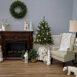 4.5 ft. Dunhill Fir Tree