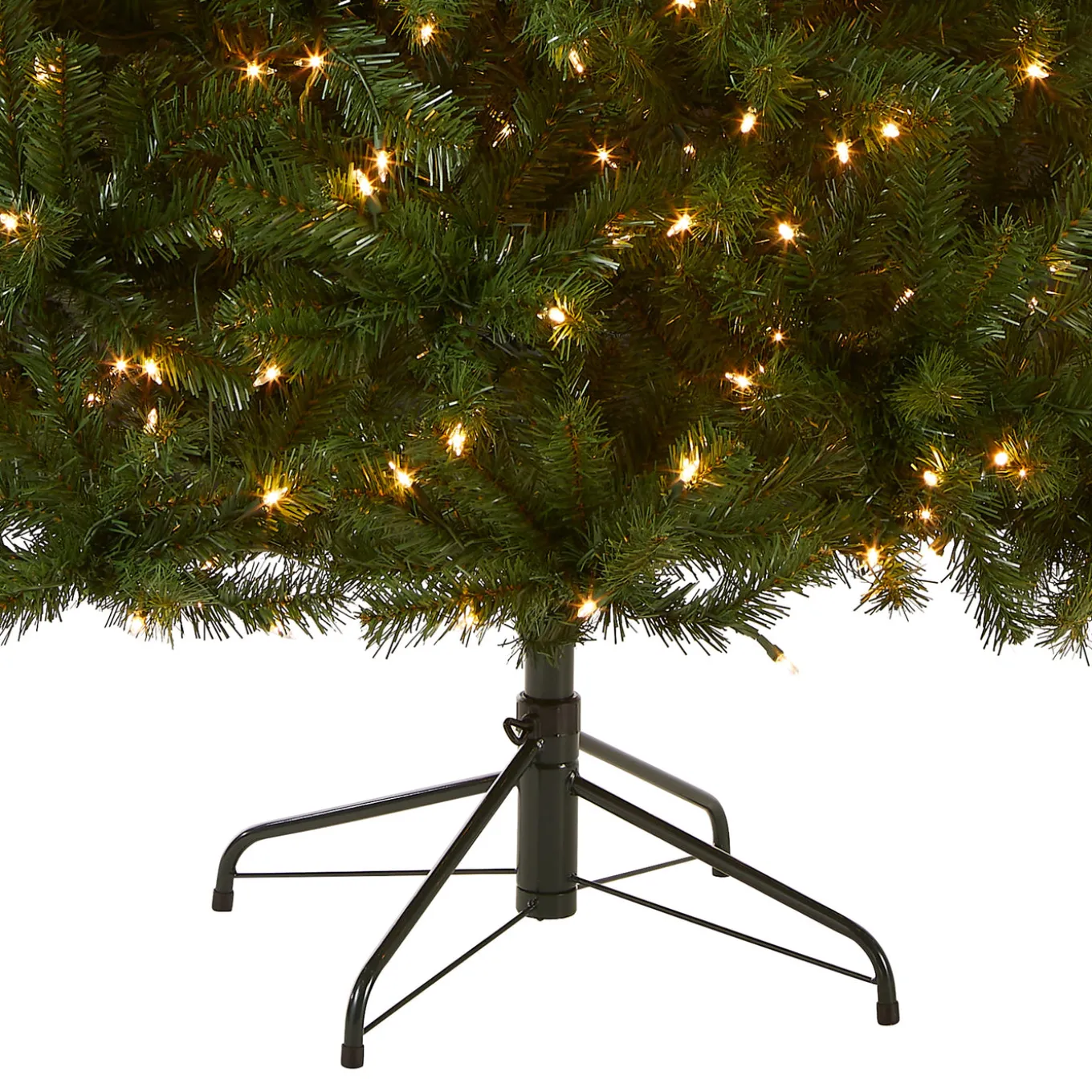 6.5 ft. Pre-Lit North Valley Spruce Tree with Clear Lights