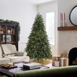 7.5 ft. Pre-Lit Princeton Fraser Fir Tree with PowerConnect and 800 Dual Color LED Lights