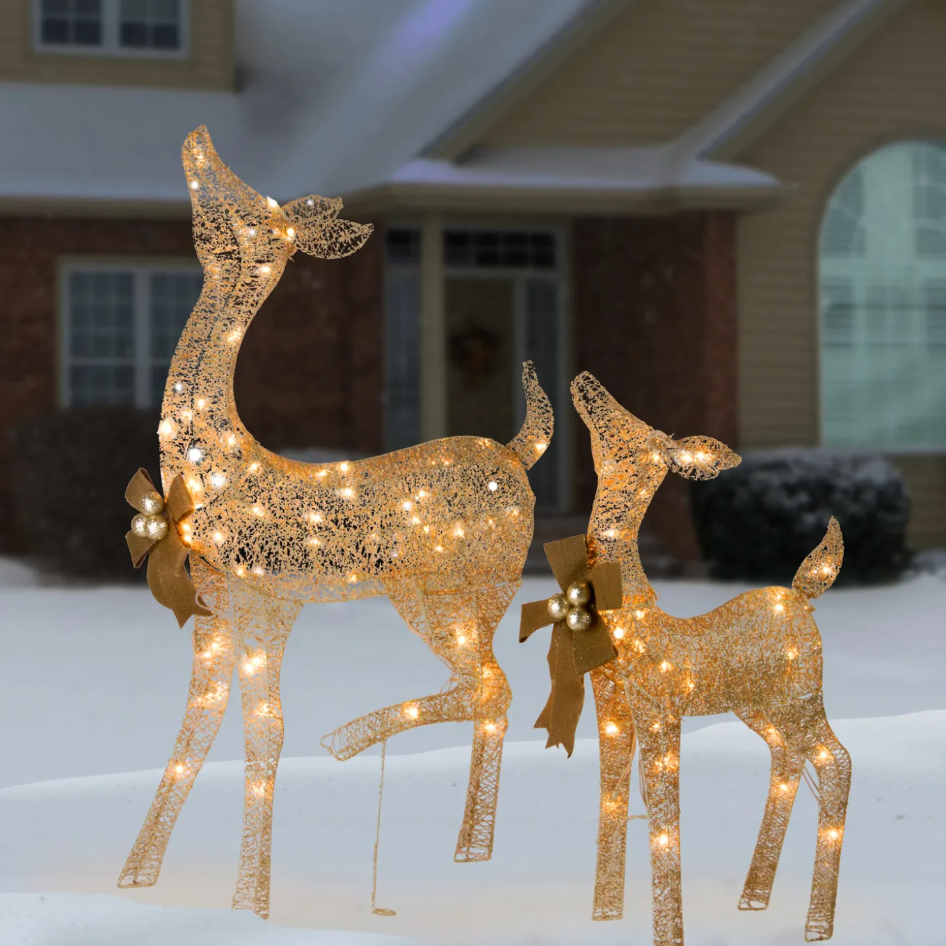 38 in. and 28 in. Pre-Lit Fawn with Doe Decoration